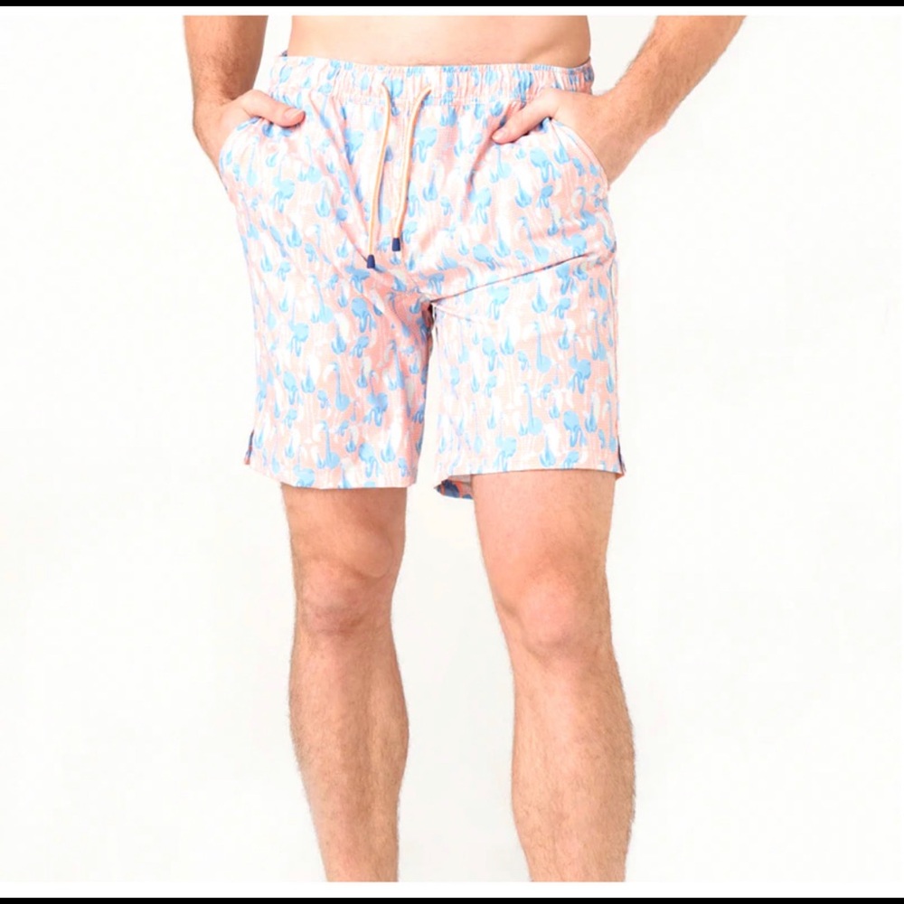 NWOT Peter Millar Seaside Flamingo Frontier Swim Trunks L. Never worn